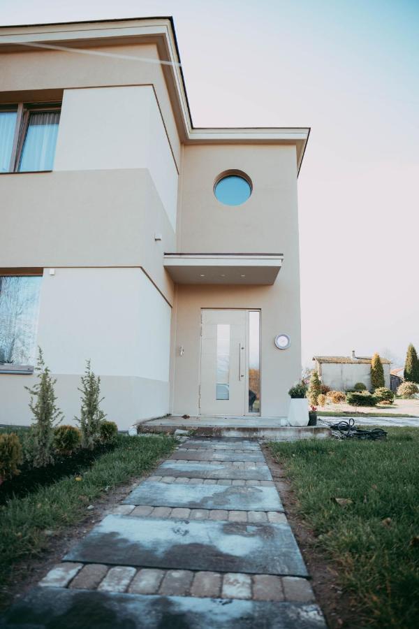 Rumido Suite Valmiera Luaran gambar